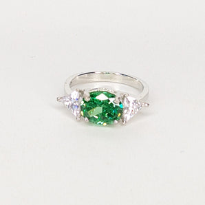 Sterling silver Emerald CZ Ring.