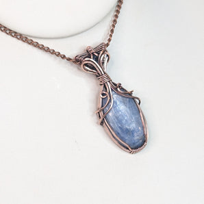 Kyanite and London Blue Topaz Pendant