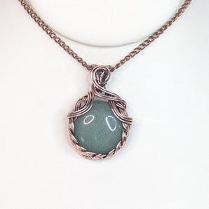 Green Aventurine Decorative Braided Pendant