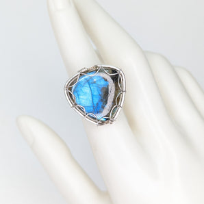 Blue Labrdorite Adjustable Shied Ring