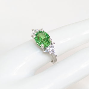 Sterling silver Emerald CZ Ring.