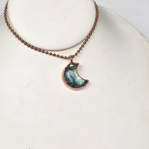 Mini Labradorite moon alchemy Pendant
