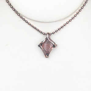 Pink Epidot Copper Diamond Pendant