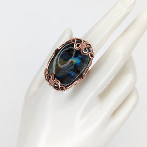 Labradorite Weaved Band Chunky filigree Ring