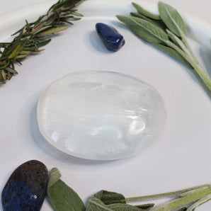 Selenite palm stones